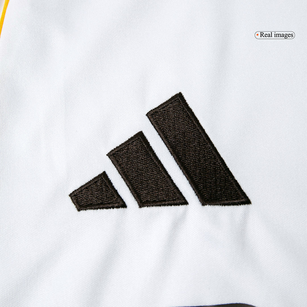 Tricouri Fotbal Real Madrid MBAPPÉ #10 Acasă 2025/26 - Premium